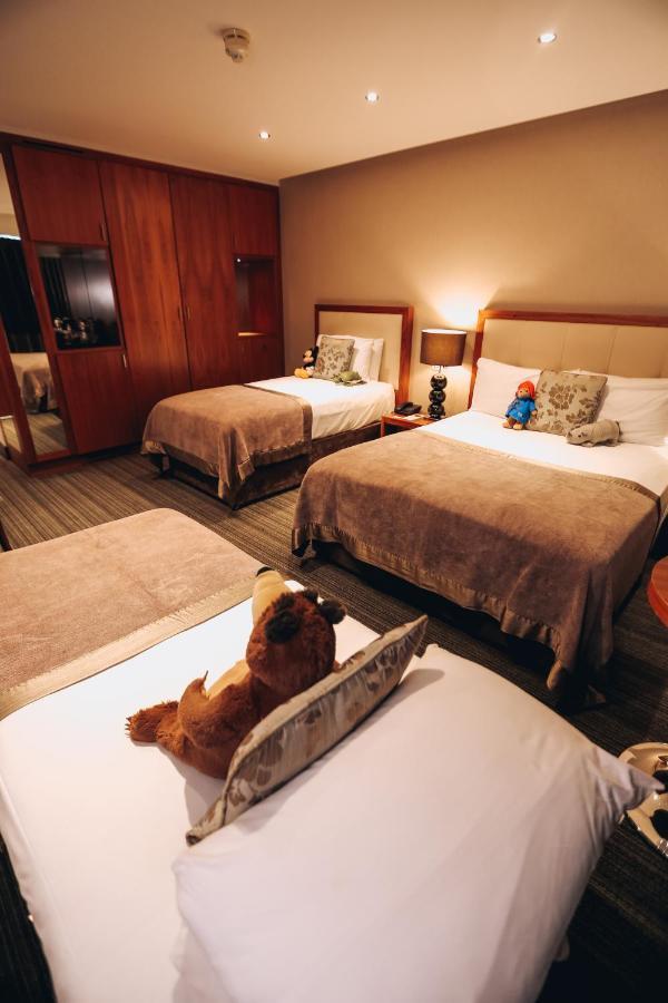Rochestown Park Hotel & Leisure Centre คอร์ก ภายนอก รูปภาพ