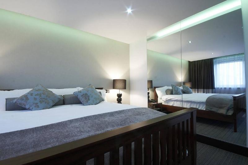 Rochestown Park Hotel & Leisure Centre คอร์ก ภายนอก รูปภาพ